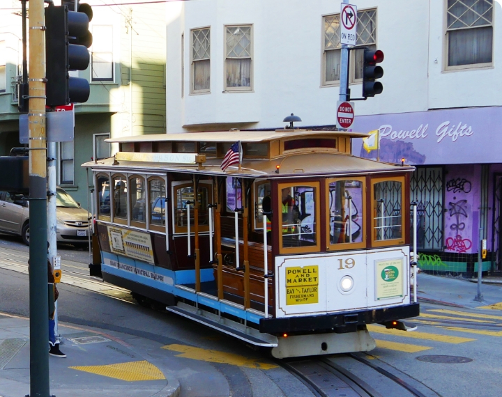行く度、知る旅。サンフランシスコ - ユナイテッド航空